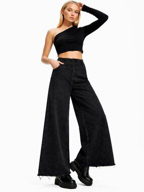 Zara Black Wide Leg Jeans High Rise Raw Hem Ankle Length 10